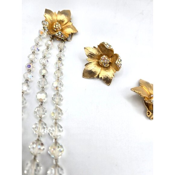 Rare 1940s Graduated Crystal Necklace and Floral Rhinestone Gold Clip Earrings - Picture 3 of 13
